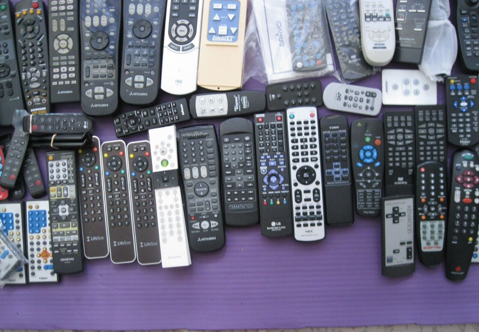 LOT OF mixed REMOTE CONTROLS ORIGINALS ONLY ABC
