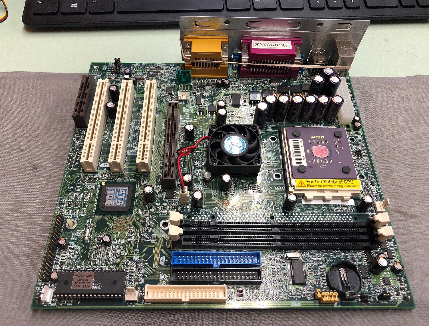 BIOSTAR M7VKG VER 2.0 WITH CPU AMD D950AUT18 AND I/O SHIELD