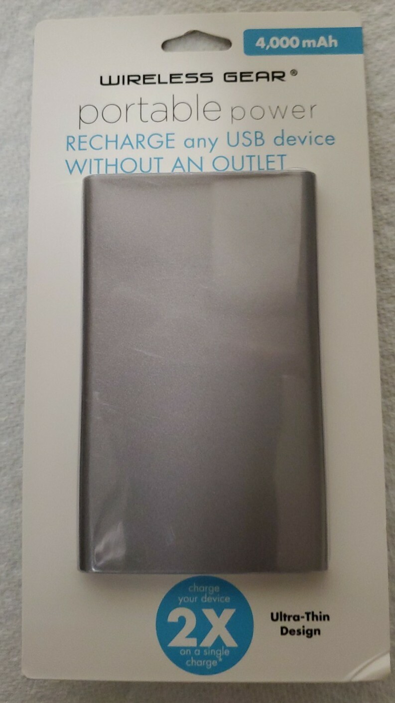 Wireless Gear 4,000MAH Portable Power Pack Color Silver..