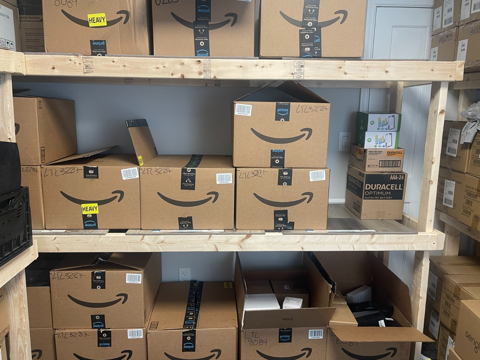 Small Amazon Overstock Reseller Box – NEW Mixed Merchandise Bulk Lot