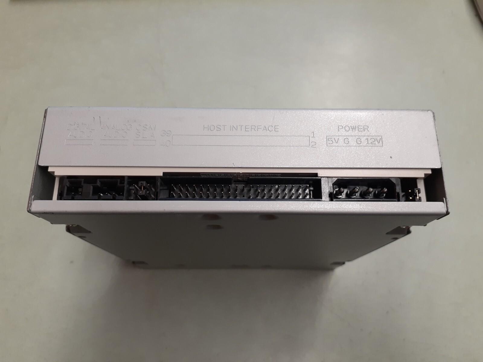 TOP GLORY BCD G621D CD-ROM Drive – Beige Bezel