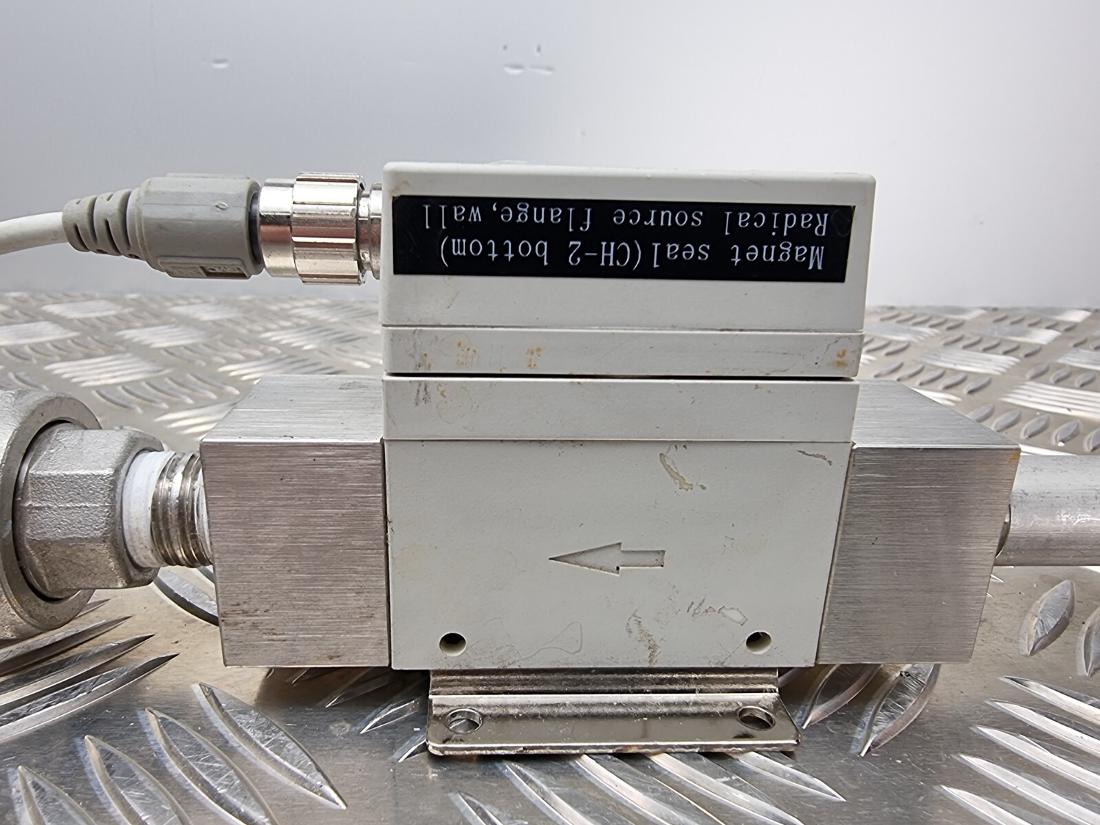 SMC PF2A720 FLOW SWITCH, FLOWRATE 2-16L min, DC12 ~24V