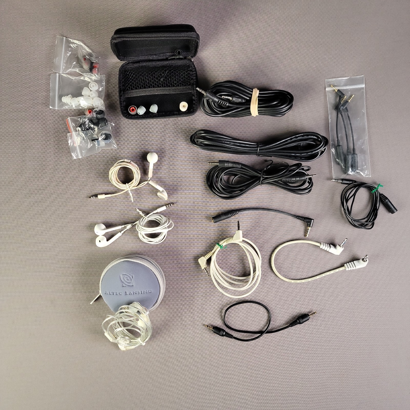 Apple Altec Lansing Earphones Plus Multiple Cords 3.5mm Mixed Lot of 16