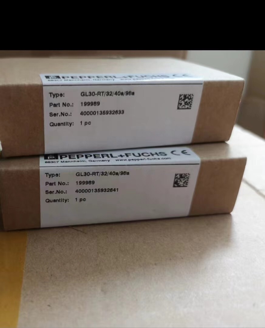 1PCS Pepperl-Fuchs GL30-RT/32/40A/98A IN NEW BOX ALL NEW