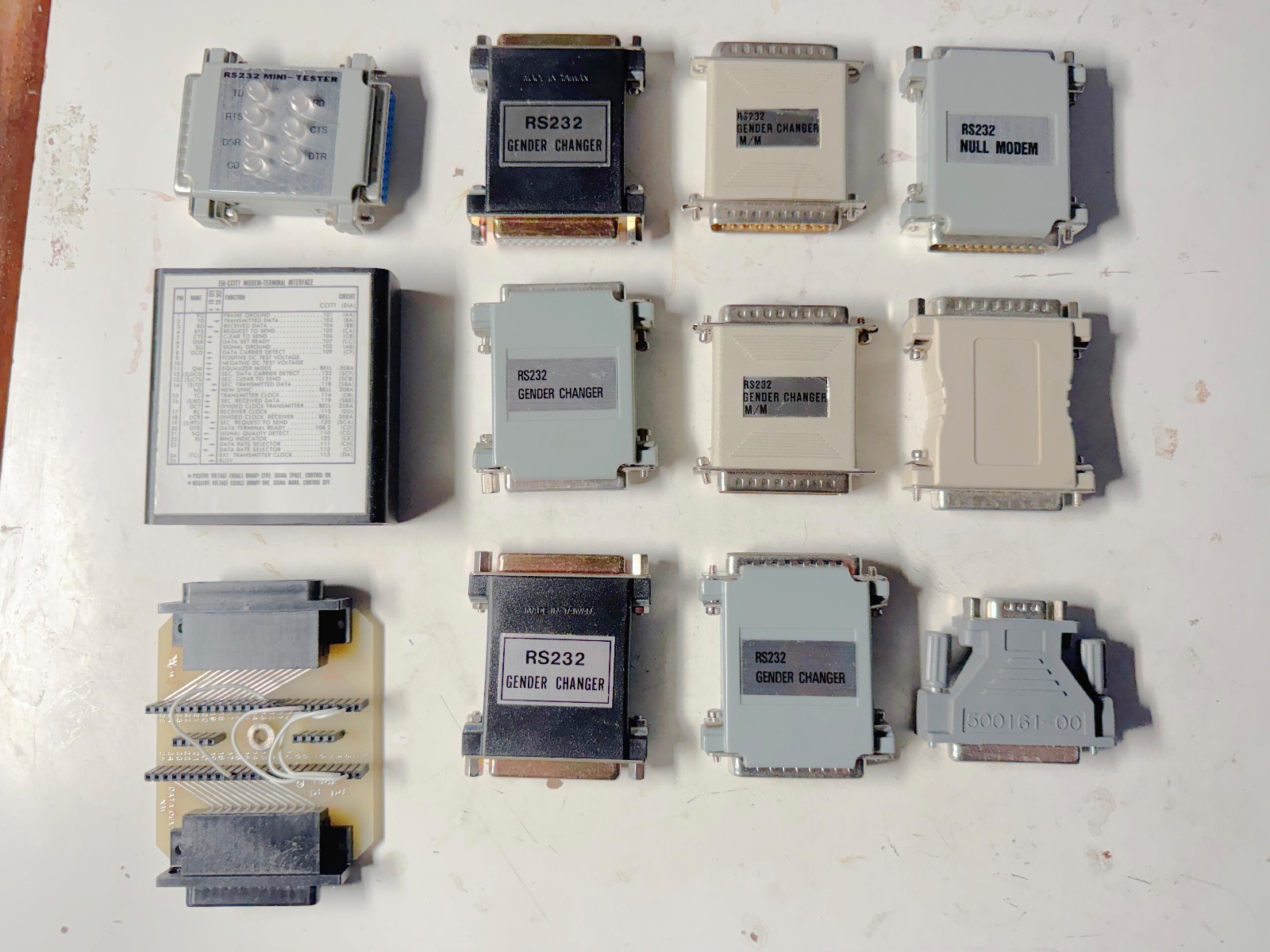 10 RS232 DB25 Connectors and Testing Tools (Mini-Tester, Modem Interface)