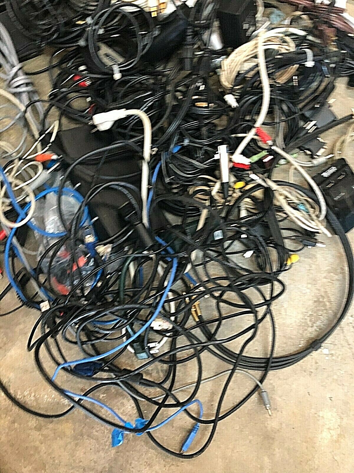 Mixed Electronics Lot Chargers Power Cables USB AC Adapters Untested Bulk