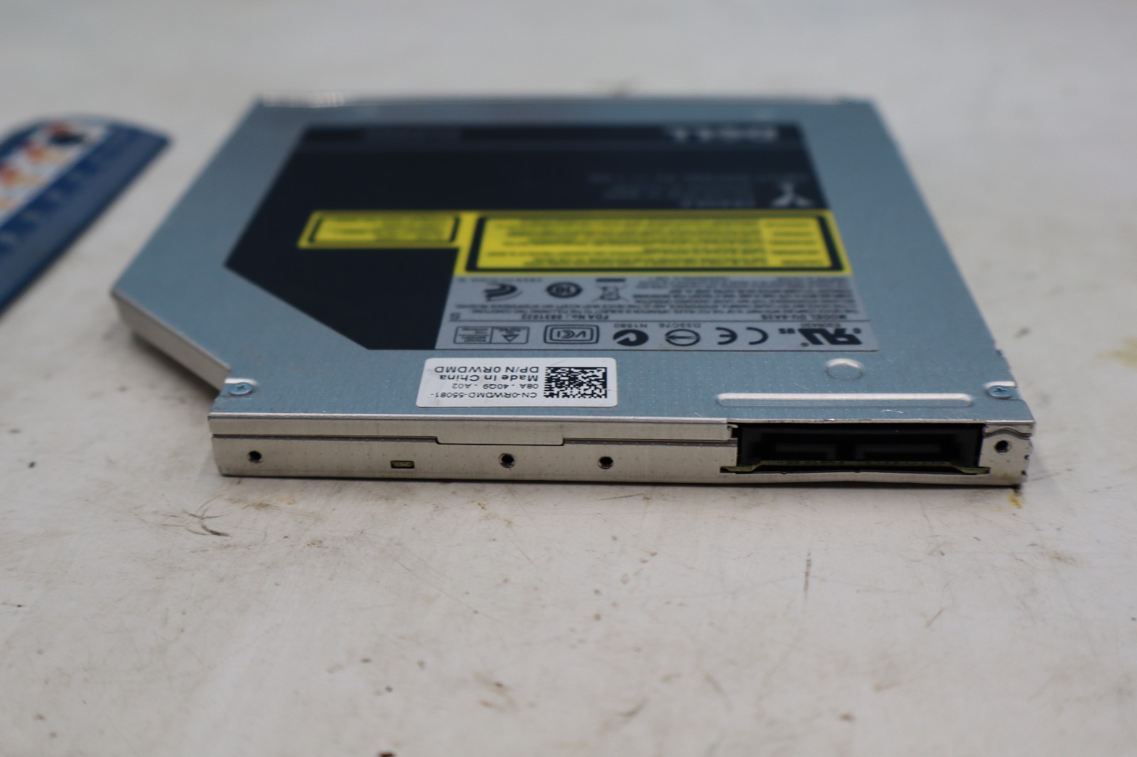 Dell DVD/RW Model: DU-8A3S P/N: 0RWDMD Multi Recorder 0831032