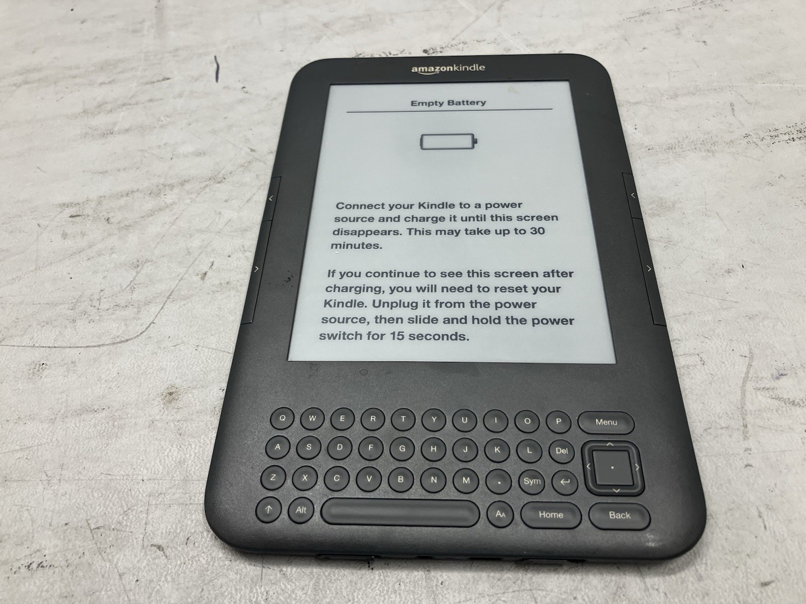 Lot of 4 Amazon Kindles – 2nd Gen x2, 3rd Gen x1, Fire 1st Gen x1