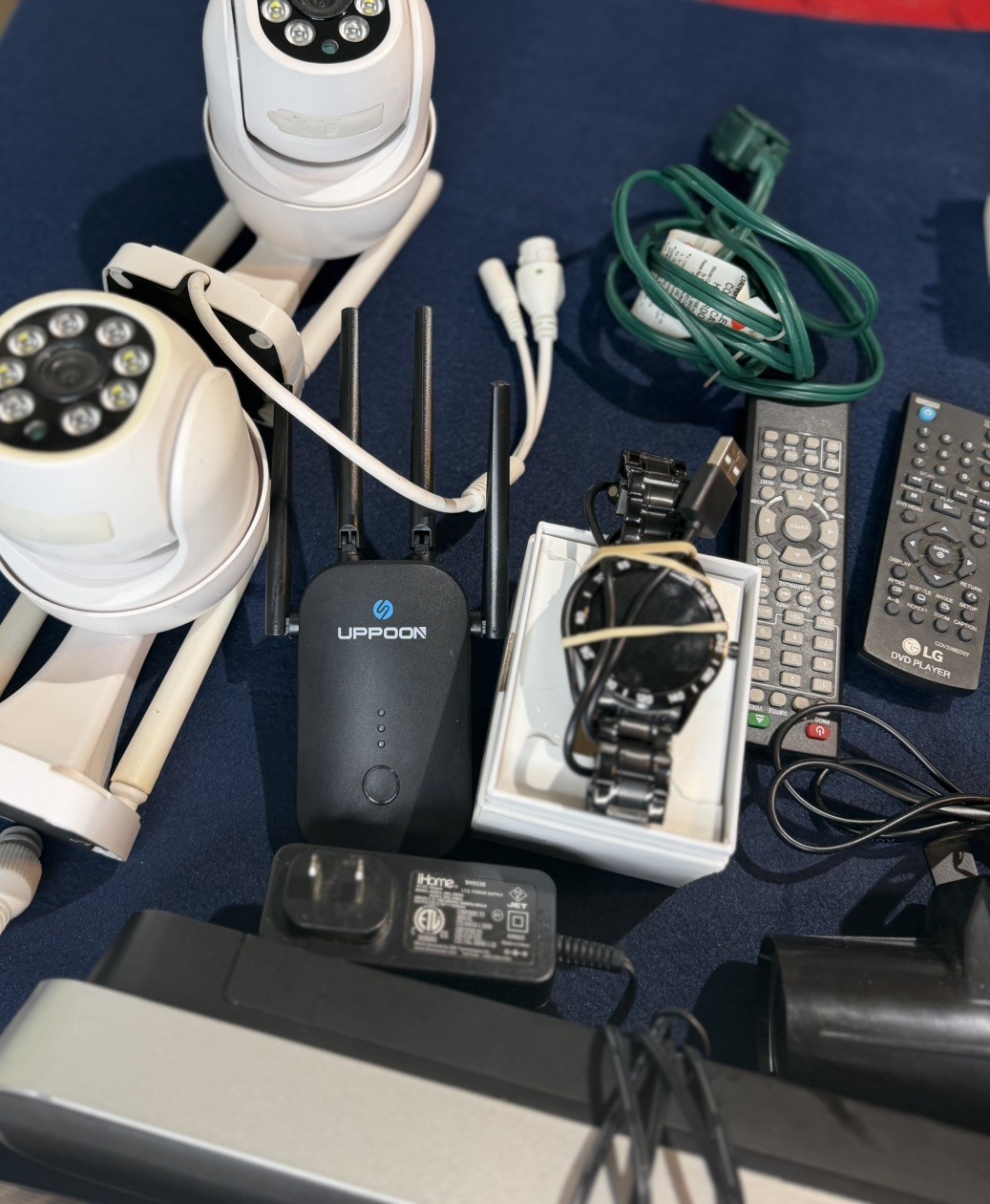 Lot Of Random Electronics, projector, light beam, camera, Remotes , See Pics