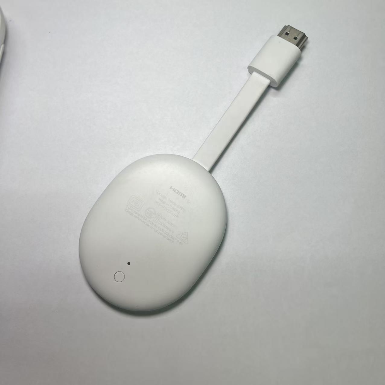 Google Chromecast with Google TV 4K – Snow.