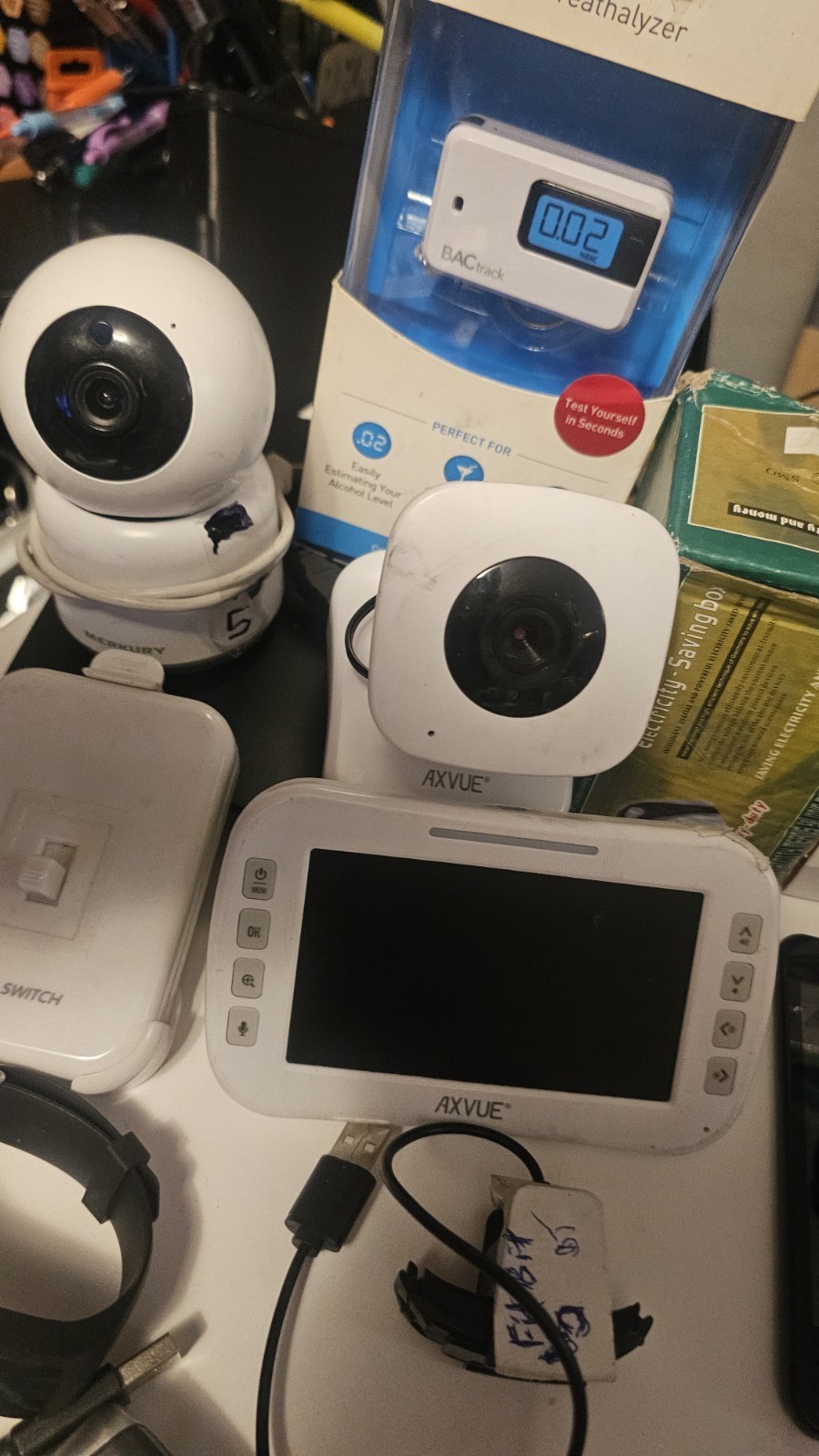Electronics Lot *Untested Cameras, Voice Rec, Breathalyzer, GPS, Android, Mophie