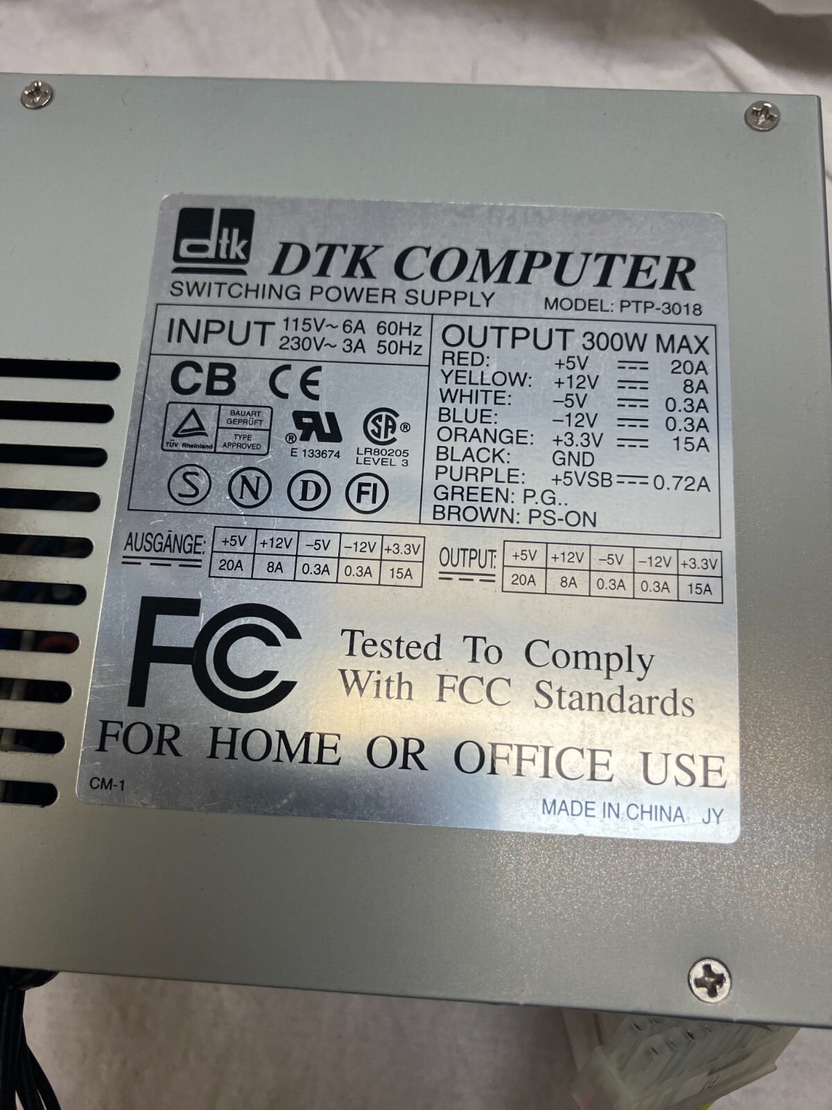 DTK COMPUTER PTP-3018 SWITCHING POWER SUPPLY 300 W