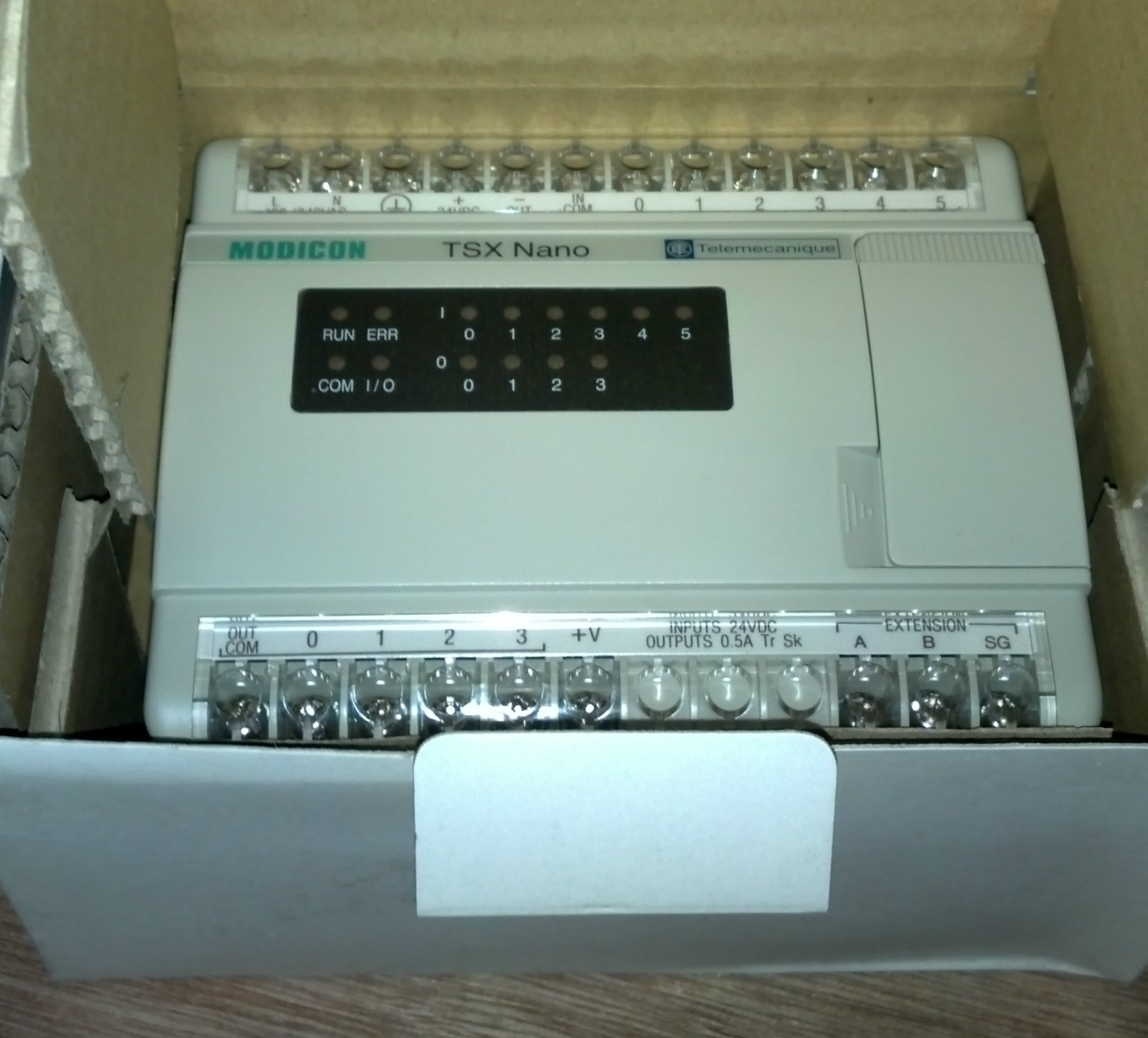 TSX07301008 Schneider Automation S.A TSX-07-30-1008 / New in Original Packing