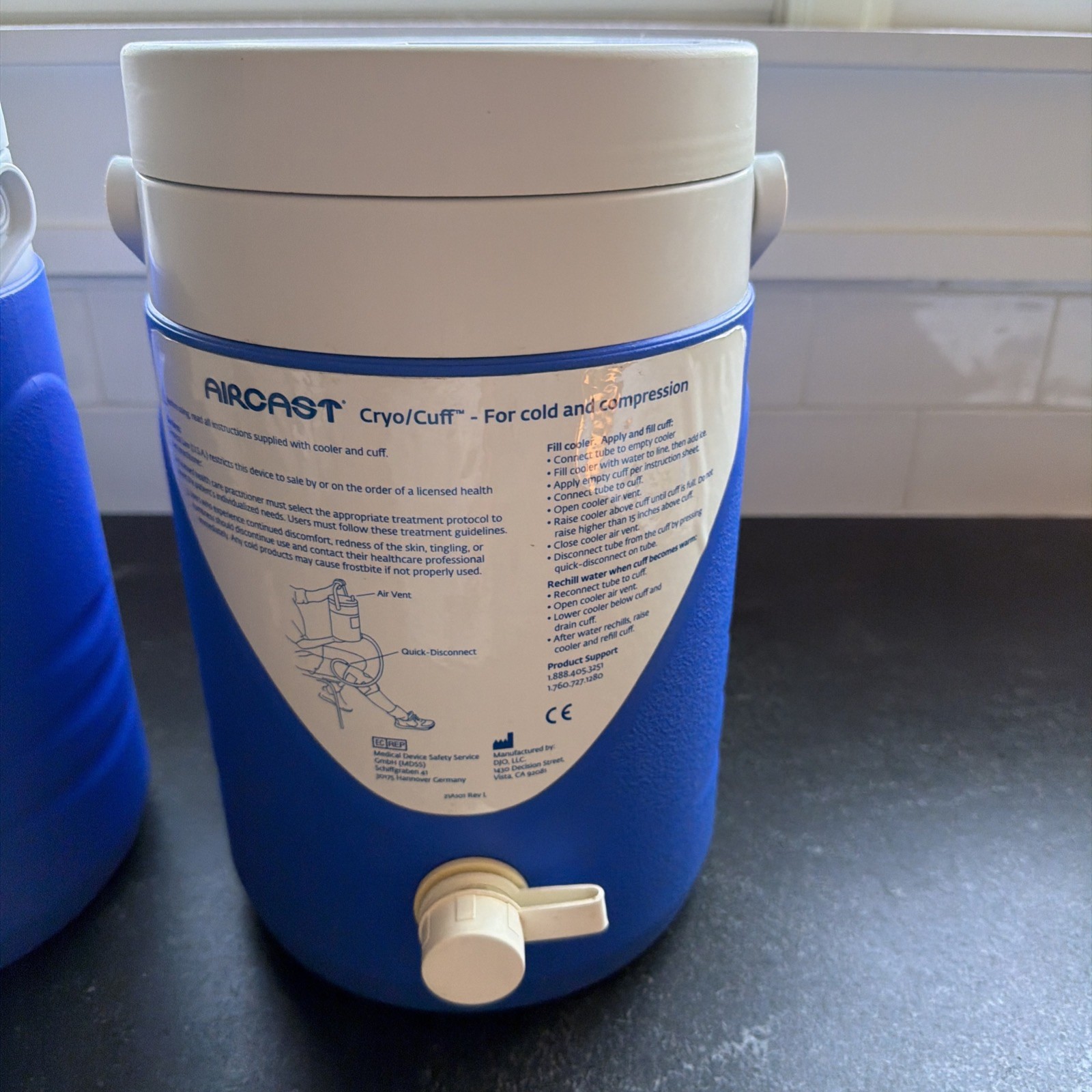 AIRCAST Cryo/Cuff CryoCuff Gravity Cooler 2125 (COOLER ONLY)