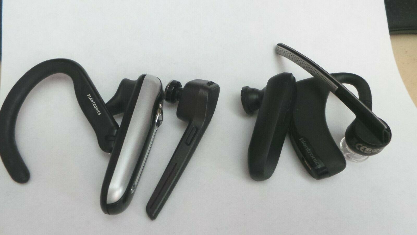 LOT OF 3 PLANTRONICS & 1 JABRA HEADSETS, NON-TESTED, AS IS