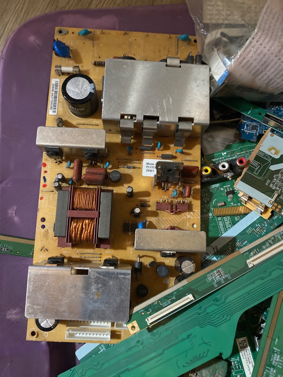 Scrap Circuit Boards Mixed Lot – TV Boards, Power Supply Boards For Parts