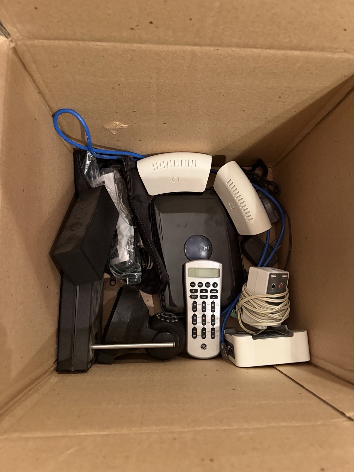ARRIS Modem/Router SONOS Device GE Security Items Cables Mixed Lot.