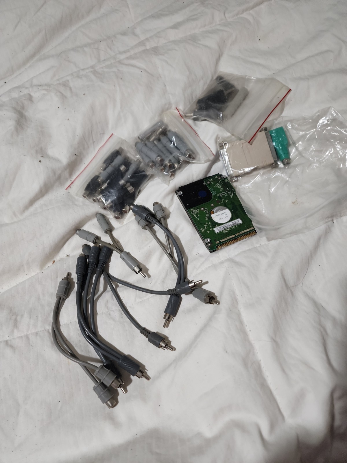 Bulk Lot of Various Electronic Cables, Cords and Parts, Computer TV Camara Ster