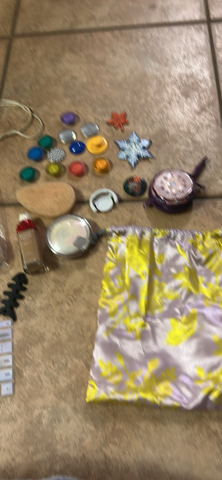 REVLON LAVENDER SXY+CHIC Mixed Lot Electronics, Makeup, Hair Accessories