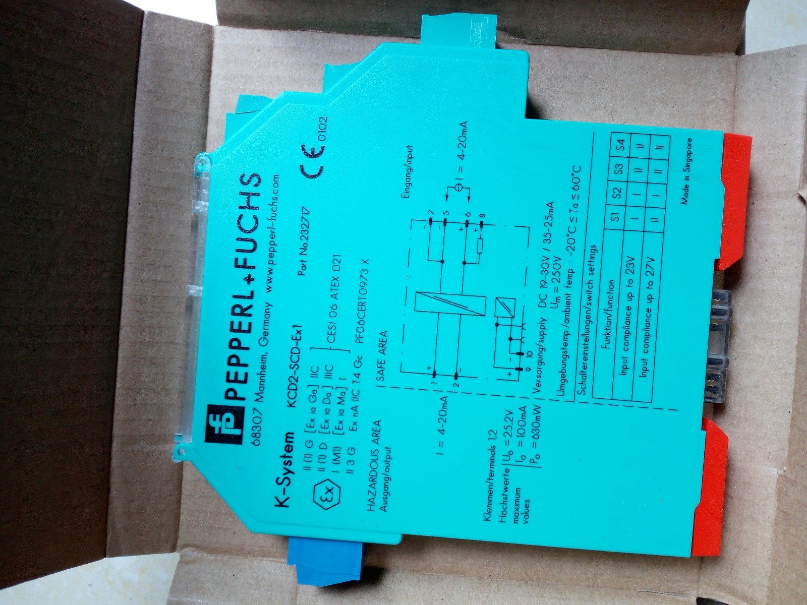 NEW IN BOX Pepperl + Fuchs KCD2-SCD-EX1 ALL NEW N0.232717 Safety barrier