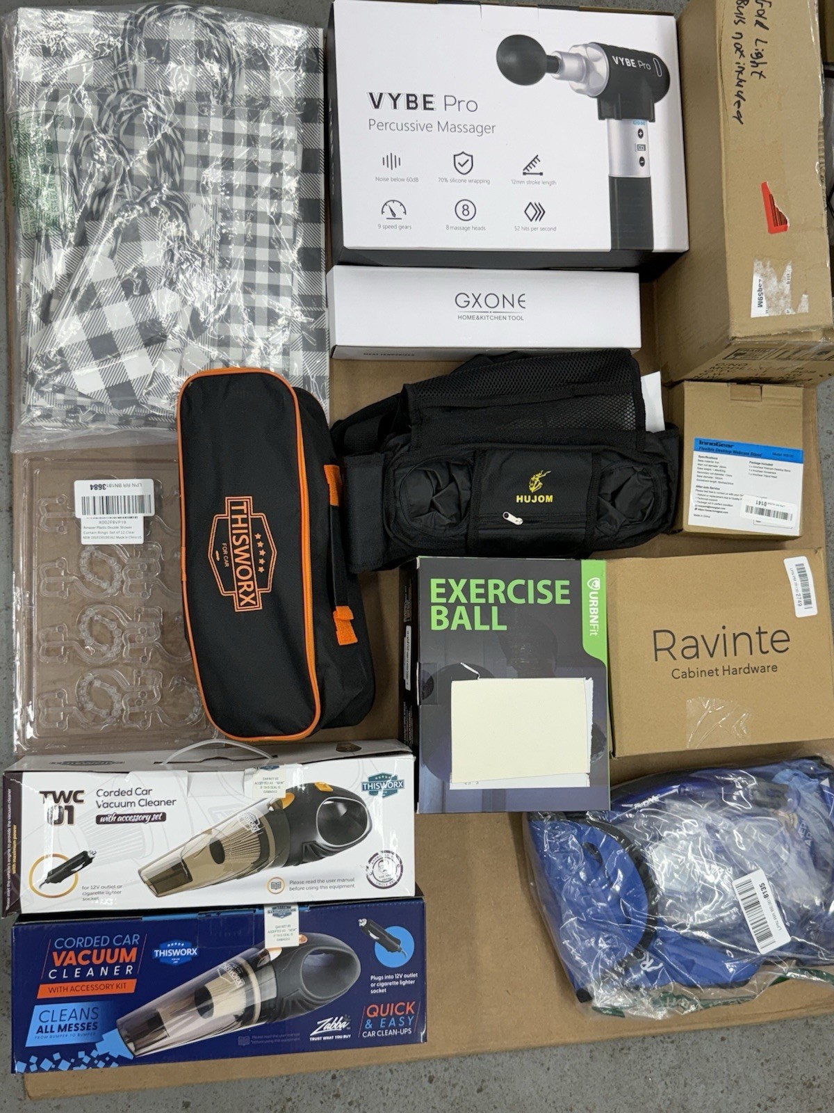 AMAZON WHOLESALE LOT OF 17 ELECTRONICS ACCESSORIES, VACUUM’S, MASSAGER + MORE