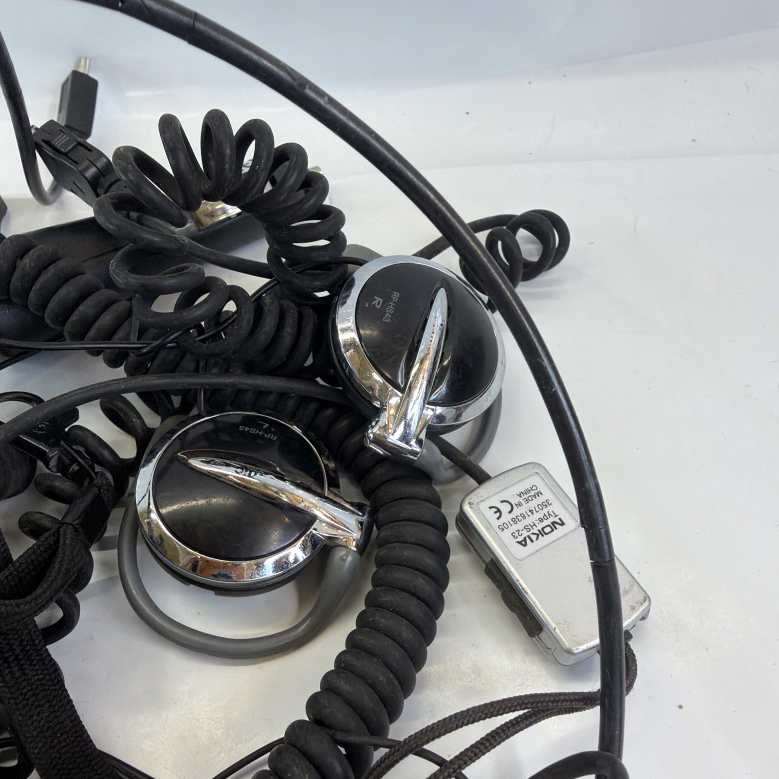 Bulk Electronics Lot Car Chargers Headsets Cables Untested Parts Repair Mixed