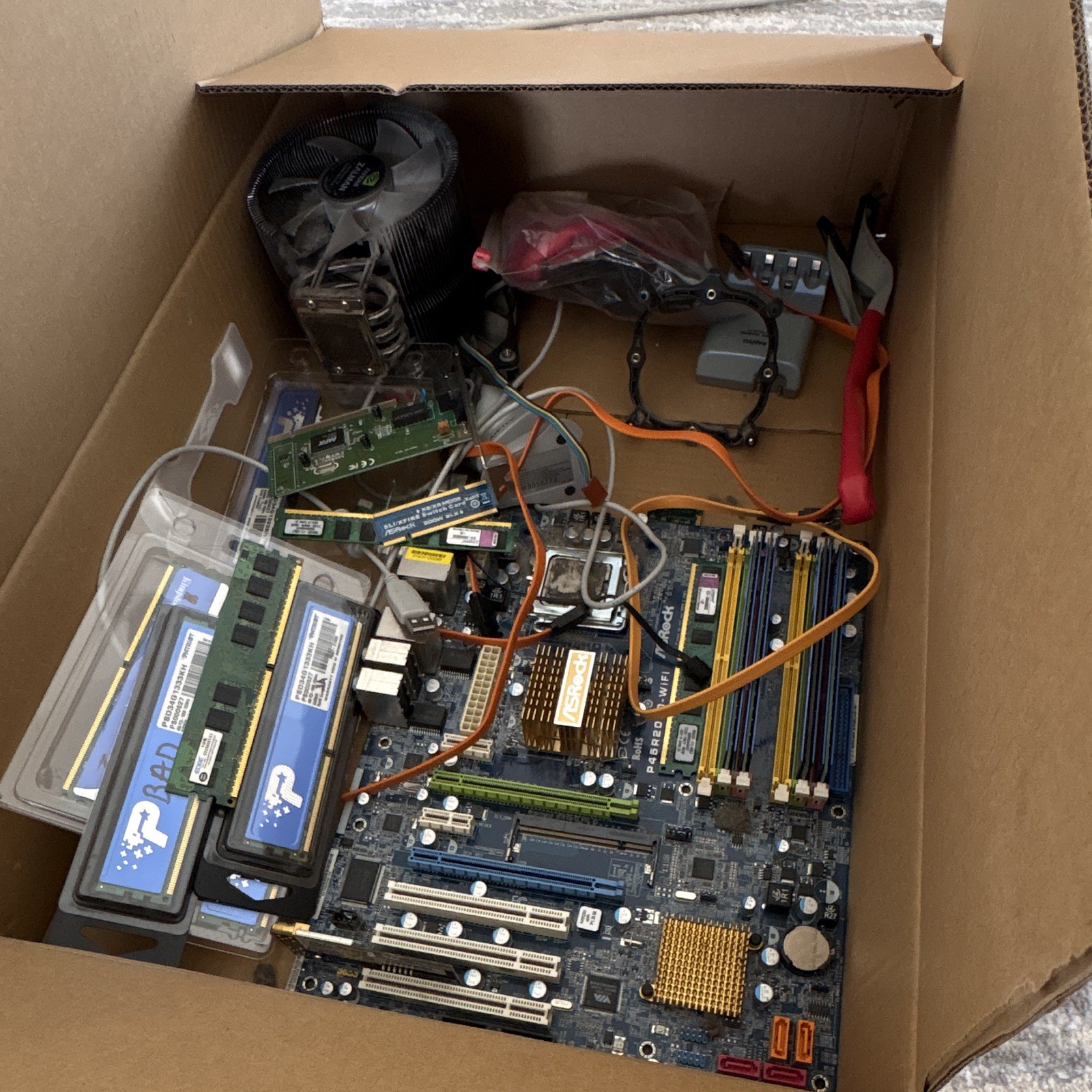 Untested, “As Is” ASRock P45R2000-WiFi Motherboard DDR2 or 3? RAM Scrap