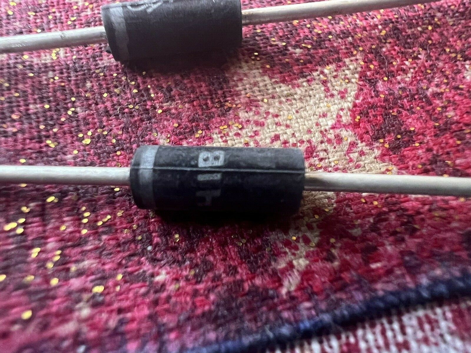 Original Siemens 25pcs 1N5341B ZENER DIODE 6.2V 5W 6V2 DO-15 NEW