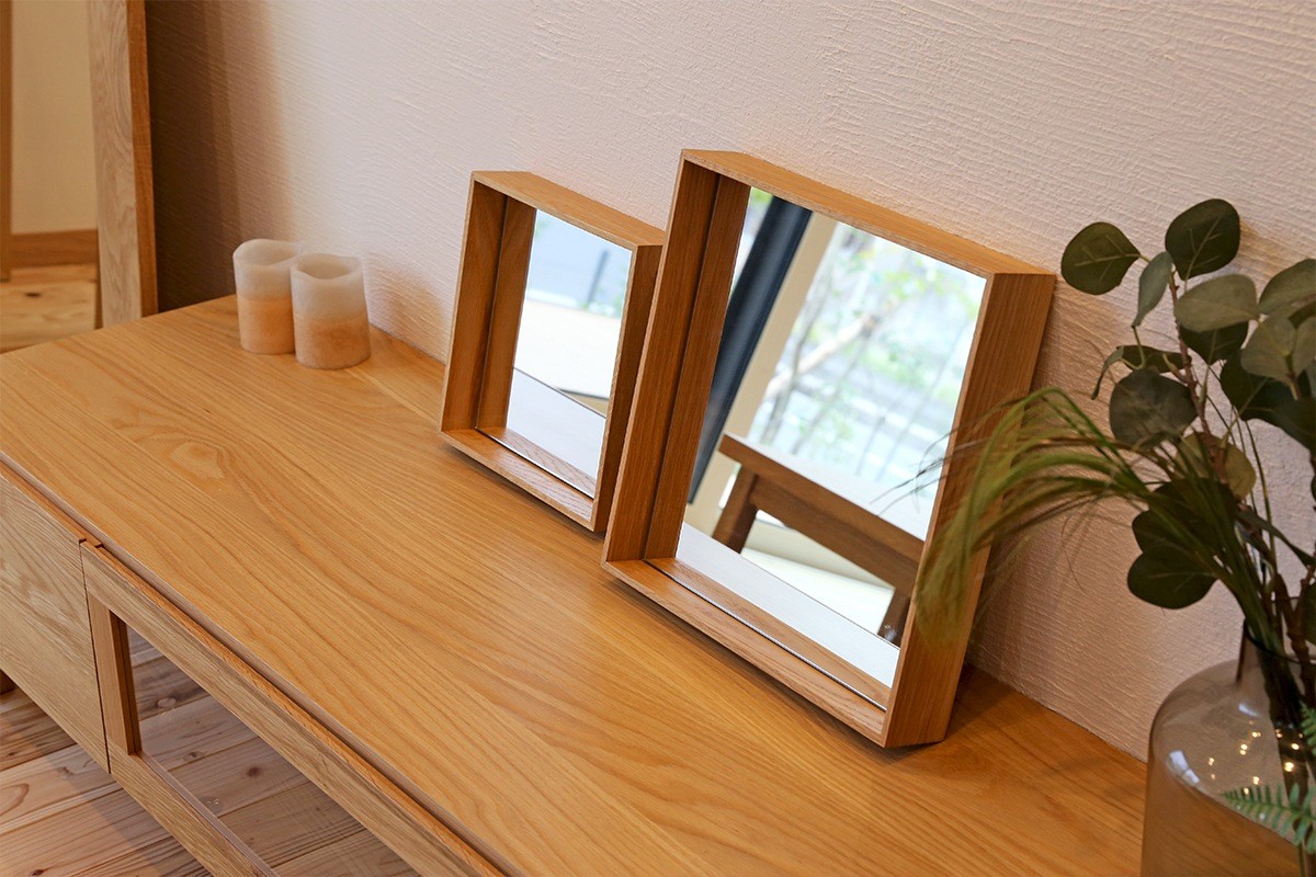 Discontinued 30% Off Box Mirror 2525