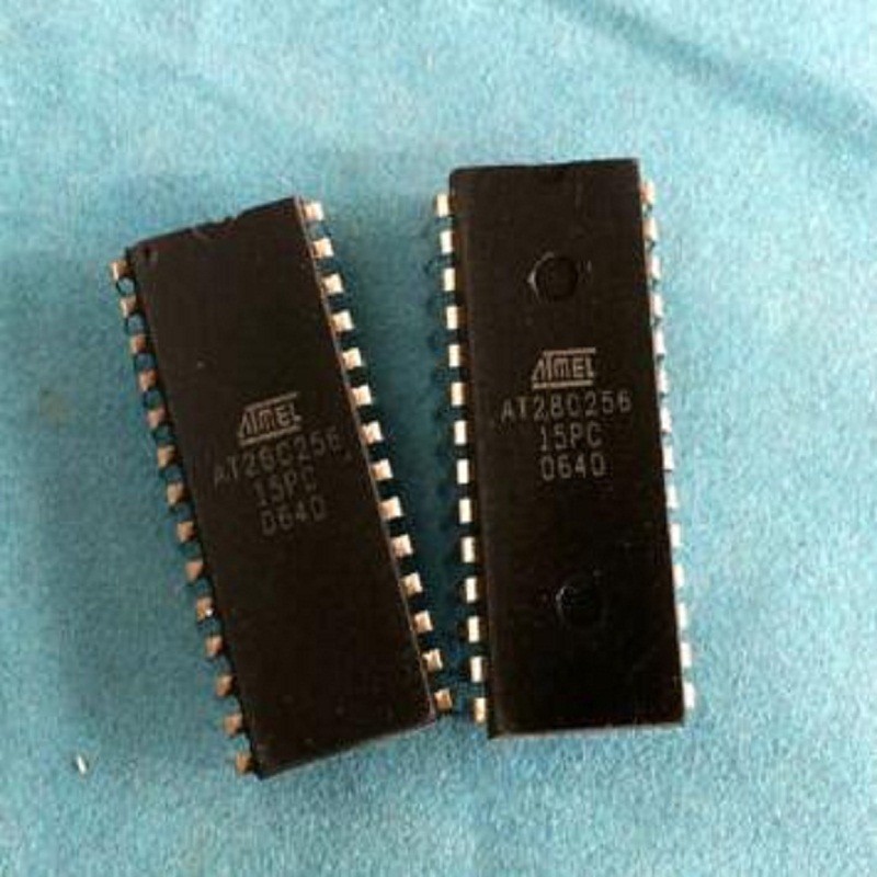 3PCS AT28C256-15PC DIP-28 ATMEL NEW