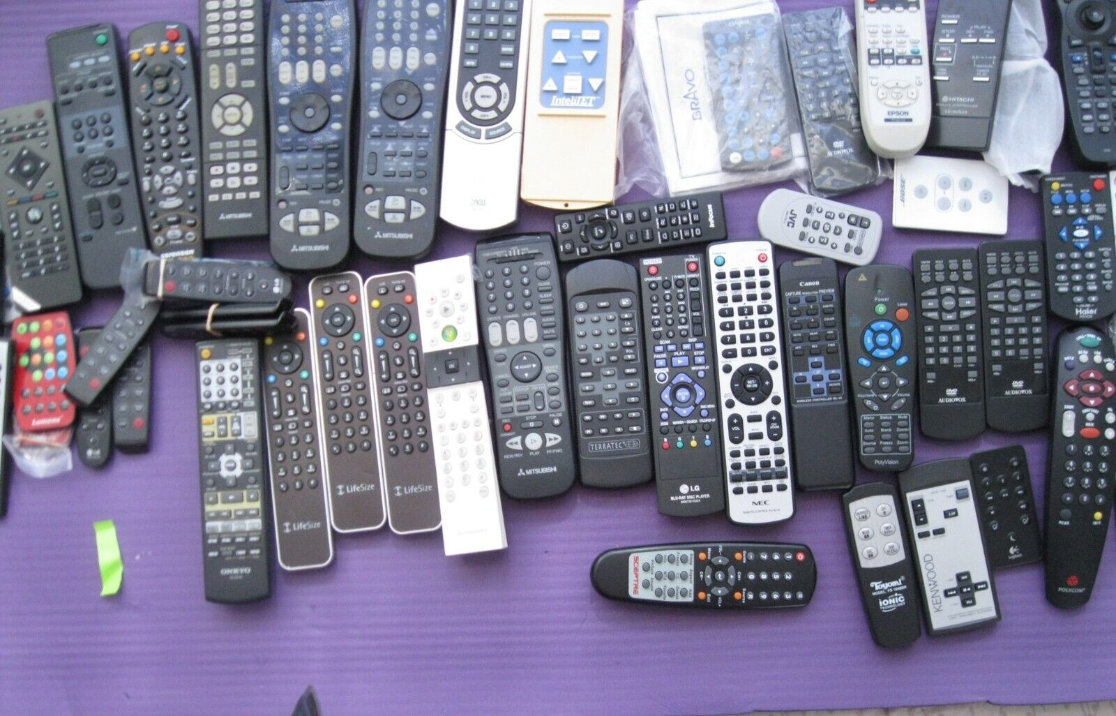 LOT OF mixed REMOTE CONTROLS ORIGINALS ONLY ABC