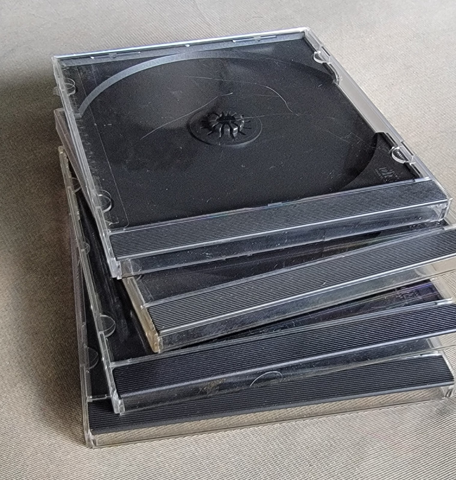 Vintage 90s Quality Clear and Black Jewel Empty CD Cases 8 Pieces Used