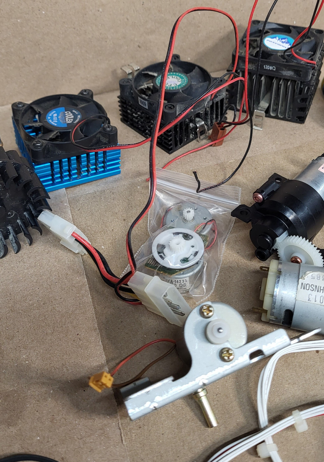 Electronic Parts Motor Mixed Lot