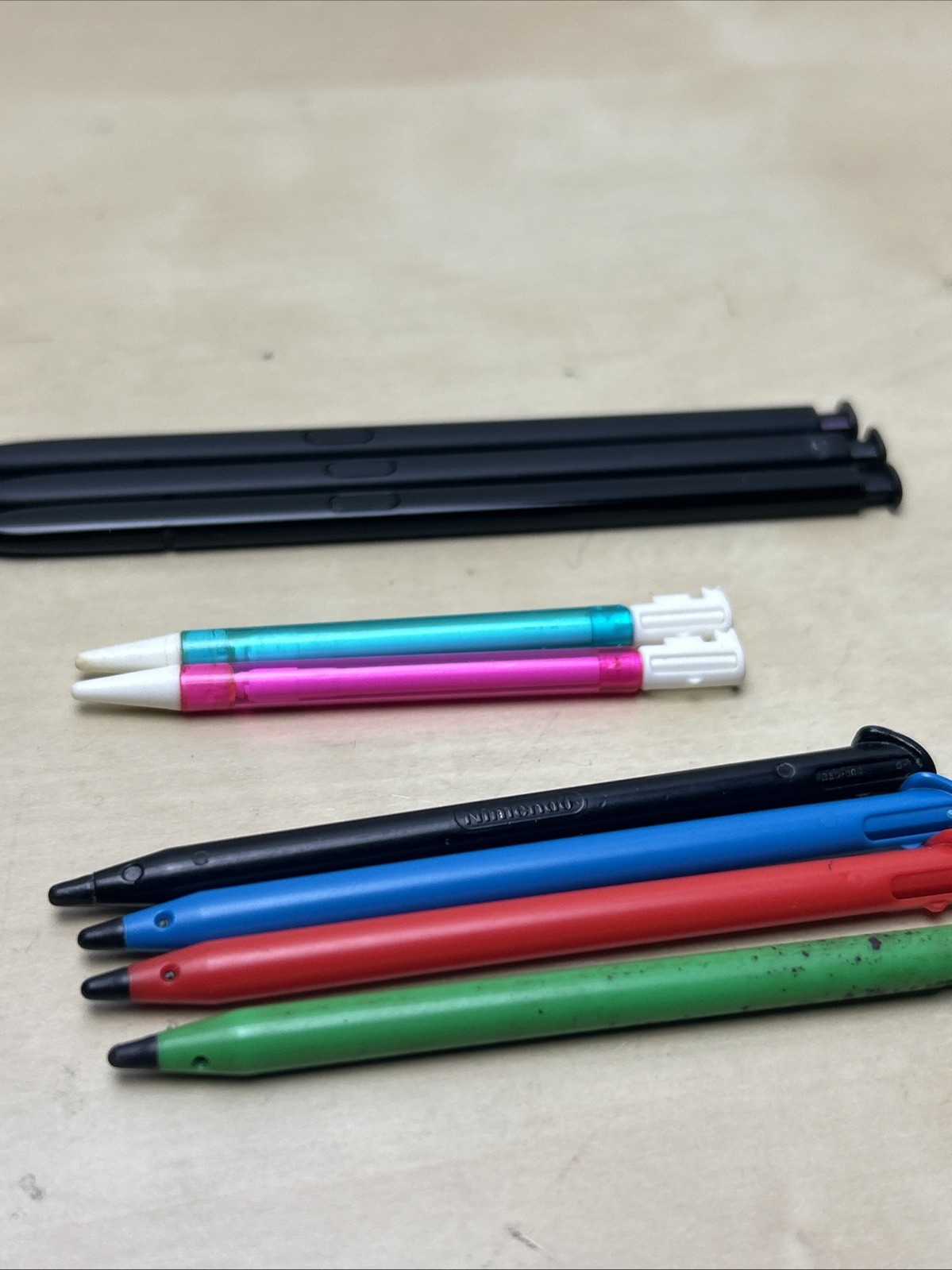 Mix Of Stylus’s Lot Of 9 Pieces Used Untested