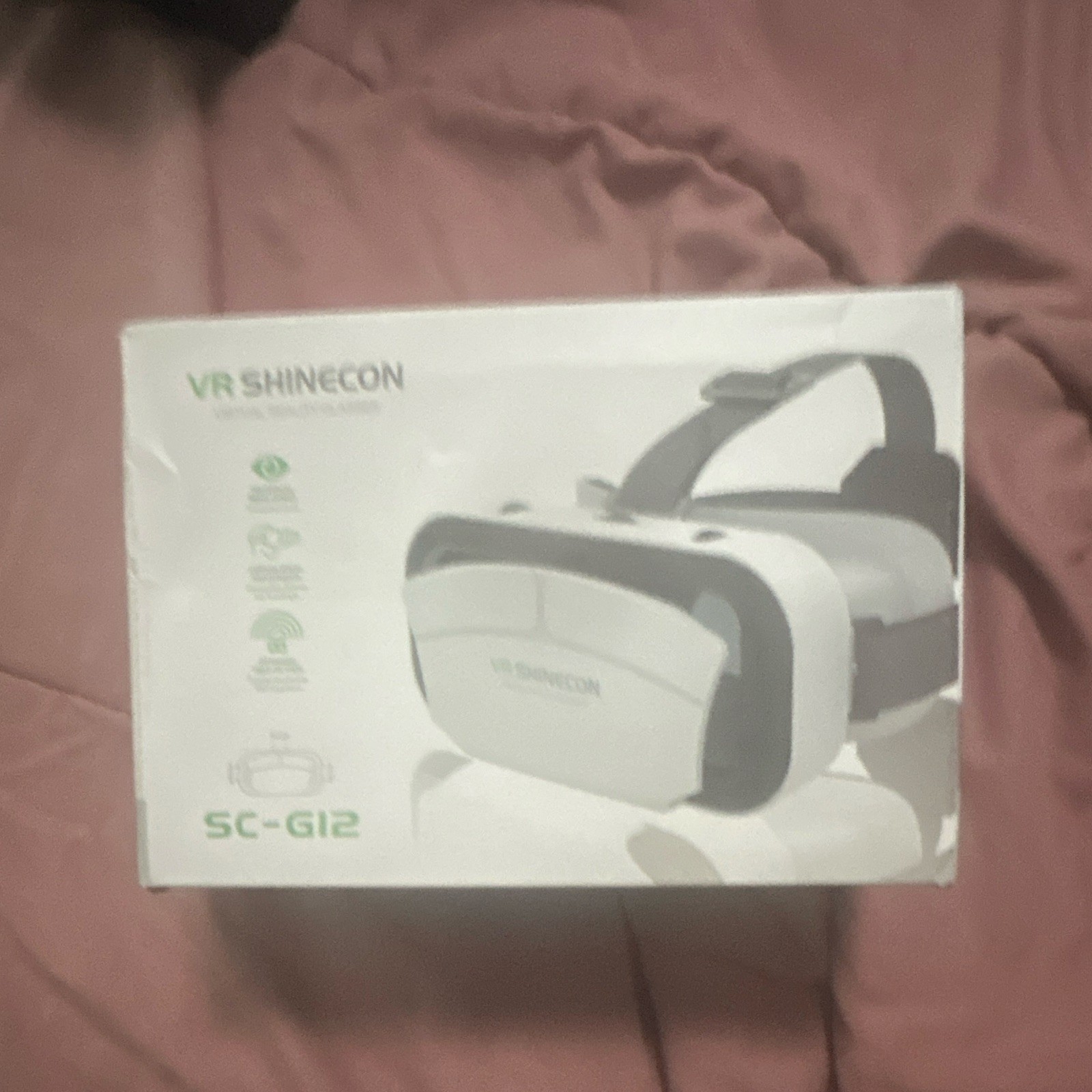 Wireless Consumer Electronics Mixed Lot b1 SC-G02 Speaker, VR Headset, Earphones