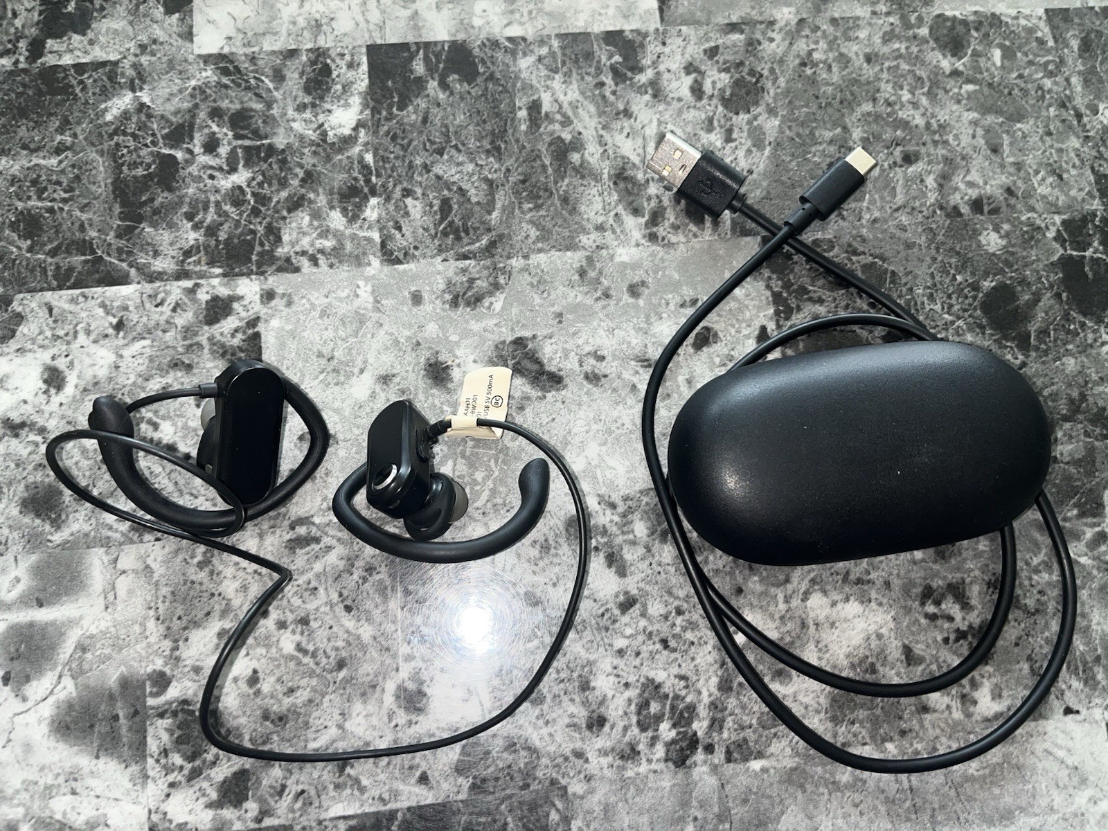 Mixed Lot Of Electronics; Fast Chargers, & Bluetooth Earbuds