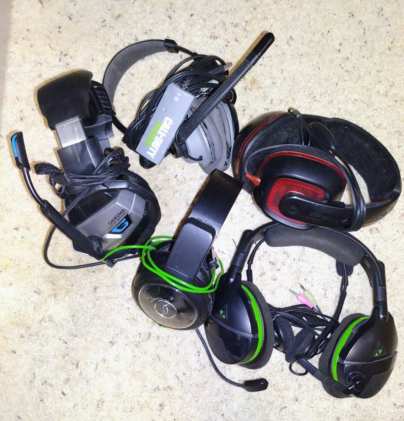 Lot of 6 Gaming Headsets, Turtle Beach, Call of Duty MM3, Gamecon ETC. As/Is