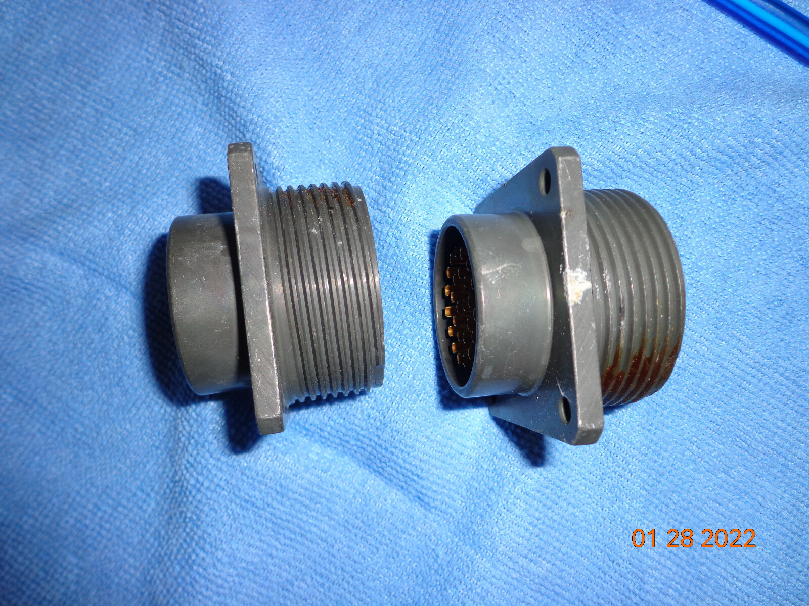 1 Bendix ms17346R 28c21S Mil Spec Circular Connector Plug 26 pOS Gold ampheonol