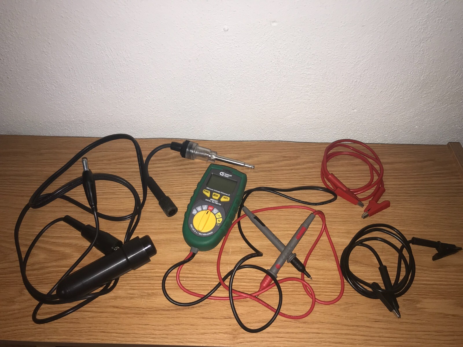 LOT OF ELECTRONIC TESTERS TOOLS: REMOTE STARTER, MULTIMETER, DISTRIBUTOR LIGHT