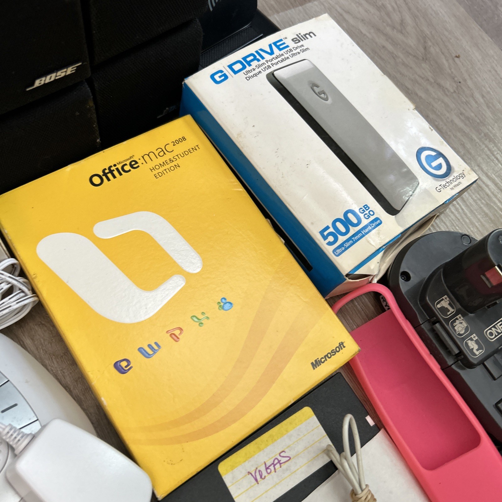 Electronics Reseller PARTS Lot Bose Apple Garmin Microsoft Verizon Onn Untested