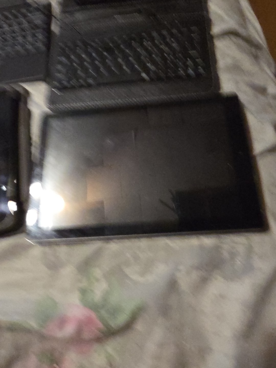 Lot of 4 Android Tablets – For Parts