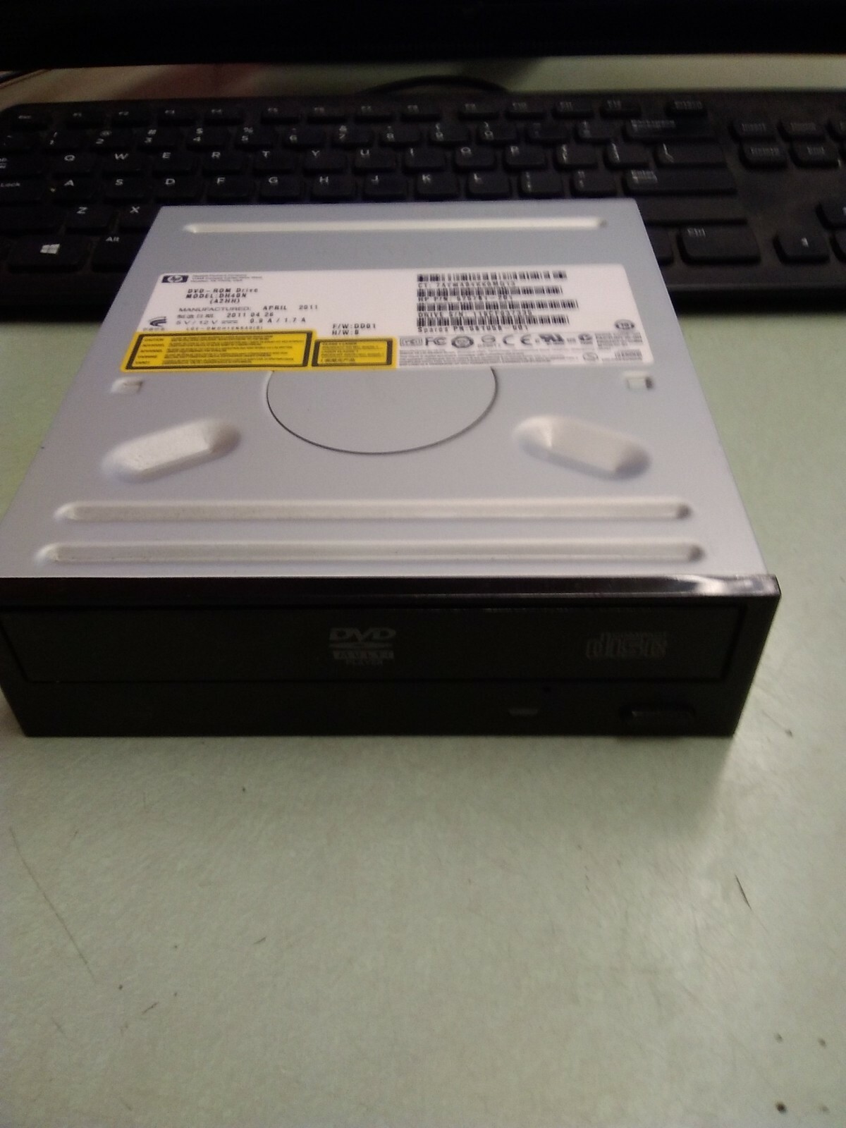 HP DVD multi player MODEL DH40N / A2HH PN:575781-201