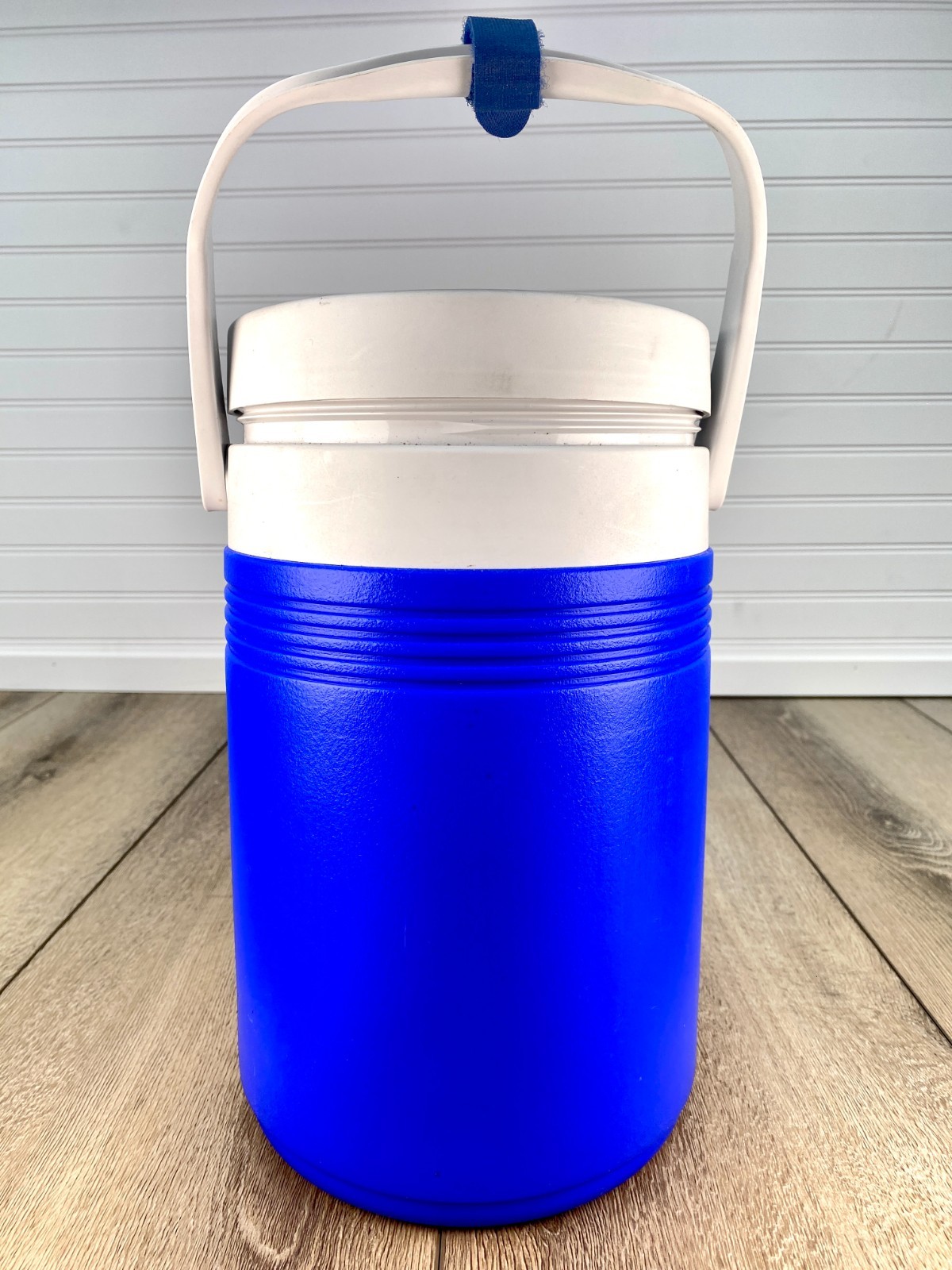 Aircast Cryo Cuff Ice Therapy Standard Gravity Cooler for Knee – Size Medium