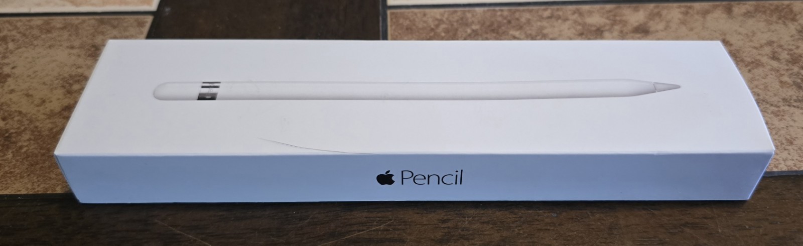 Generation 1 Apple Pencil & Airpod Pro