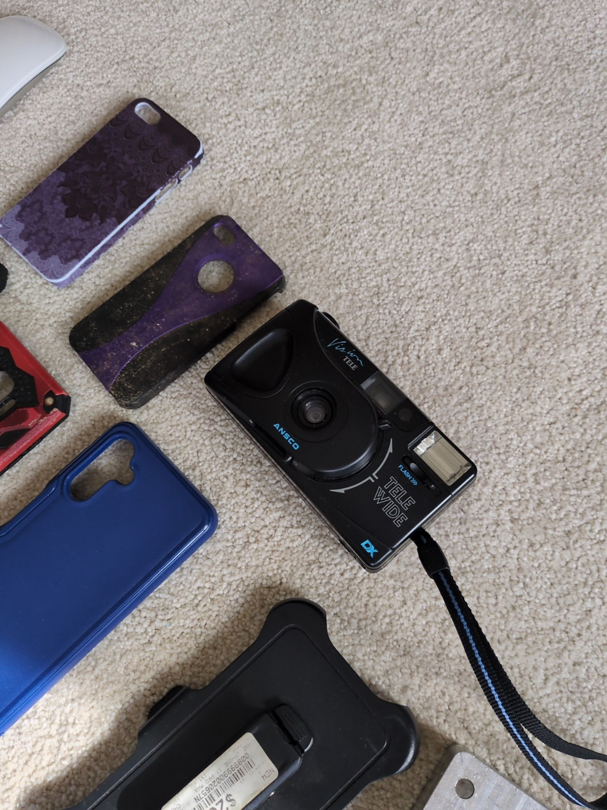 Huge Electronics Lot Phone Cases CDs Cameras Repair Parts Apple Nintendo 3DS