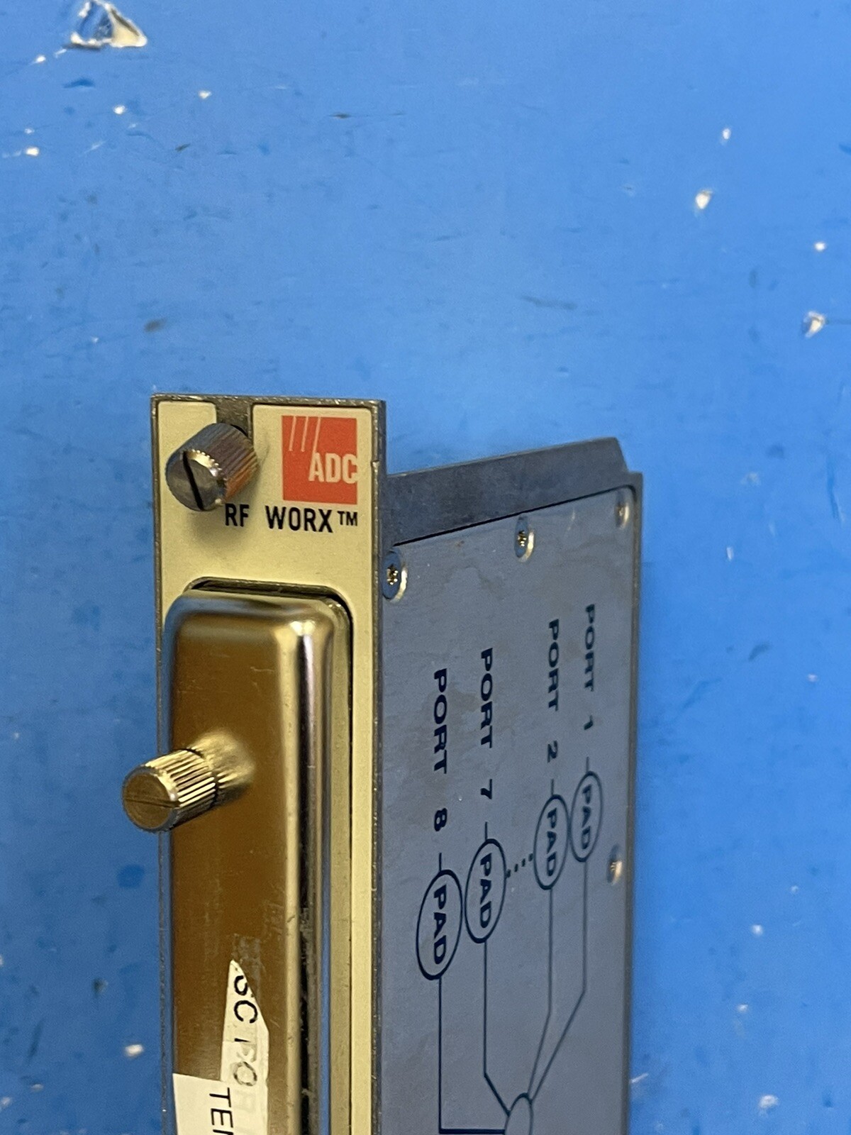 ADC RF WORX SCV-1008FMPS 20DB MON 8:1 COMBINER 5-1000 MHZ SPLITTER