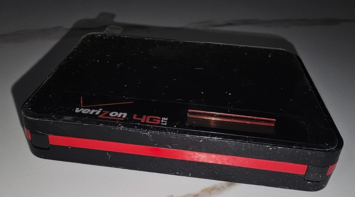 Verizon MHS800L Ellipsis Jetpack 4G LTE Mobile Wi-Fi Hotspot Modem