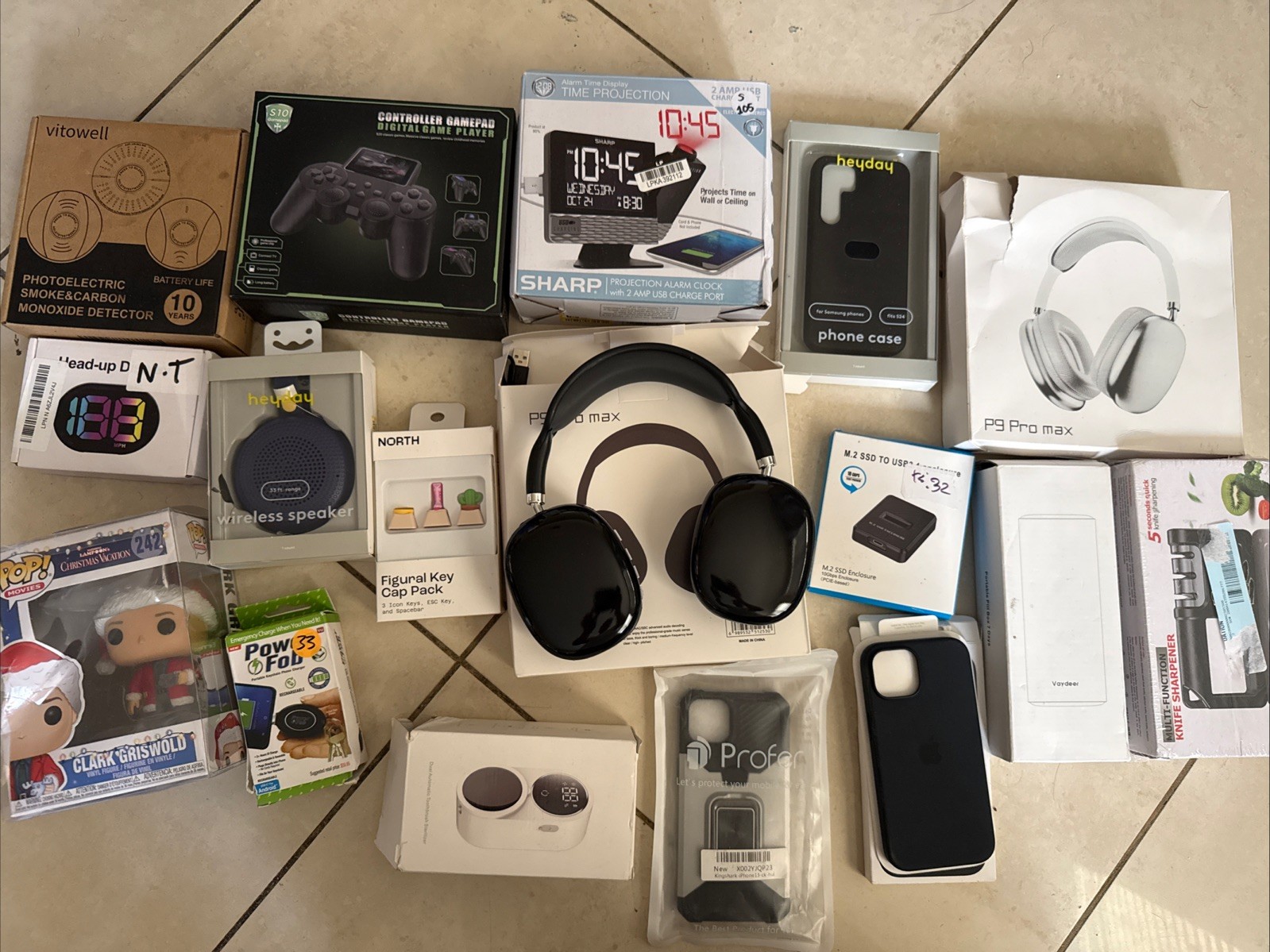 Mystery Loot Electronic Box For Resale 17 Items Total See Description
