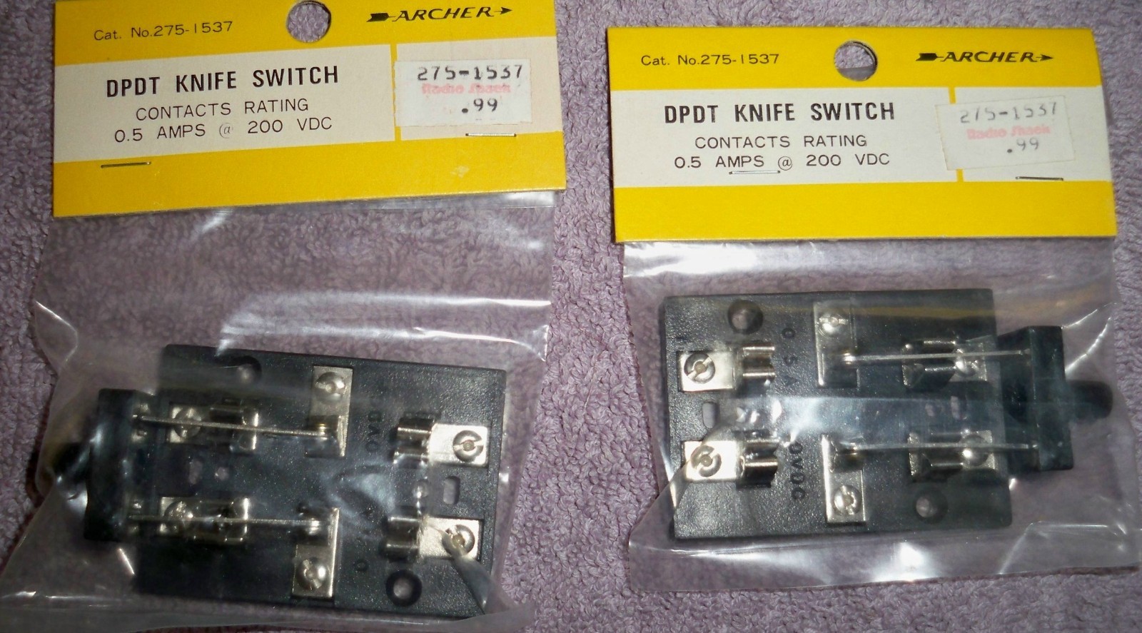 LOT of 8 Vintage ARCHER Radio Shack Electronics / Packaged & Sealed Misc. items