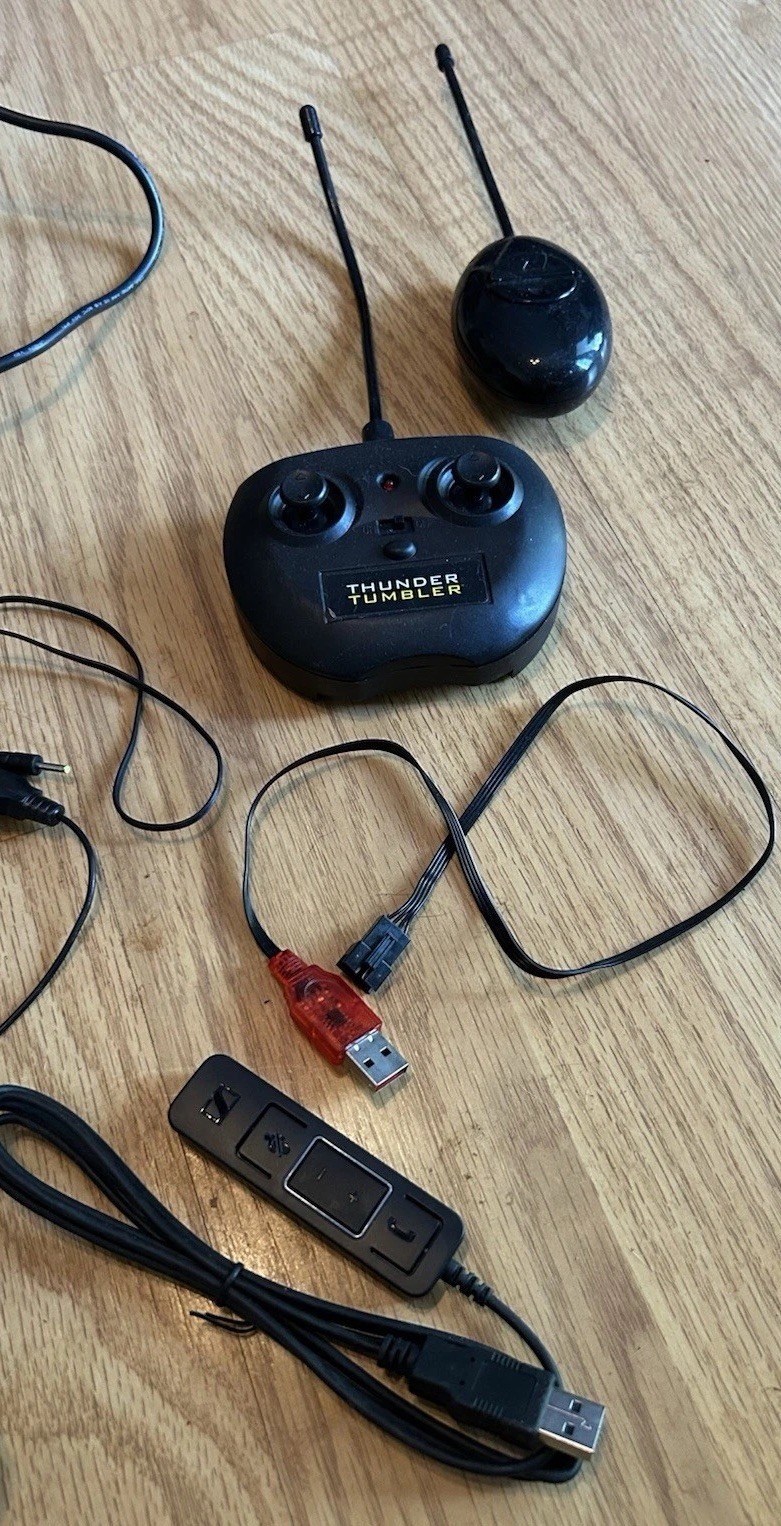 Electronic Cords And Controllers Lot 20 Pieces HP Charger Thunder Tumbler Micro